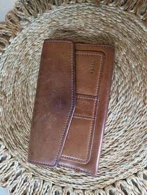 Vintage Leather Fossil Wallet